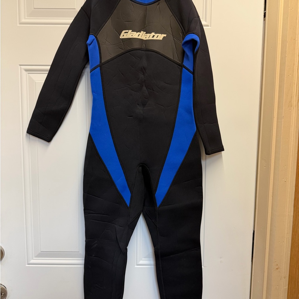 Gladiator Black and Blue Wetsuit